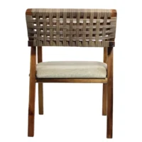 Silla Andora de madera de pino con respaldo de ratán sintético y asiento tapizado, apilable.