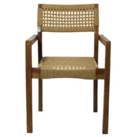 Silla Carey de madera de pino, respaldo y asiento tejido en celulosa natural. No apilable, adecuada para interior.