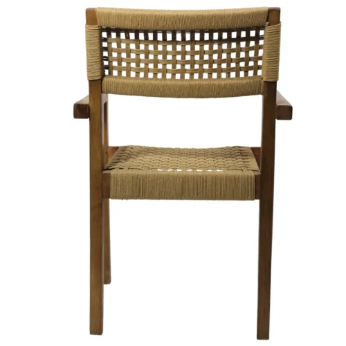 Silla Carey de madera de pino, respaldo y asiento tejido en celulosa natural. No apilable, adecuada para interior.