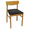 Silla Libia de madera de pino con asiento tapizado, no apilable.