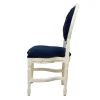 Silla Luis XV Capitoneada de madera de pino, con respaldo capitoneado, asiento tapizado en color azul, no apilable, adecuada para interior.