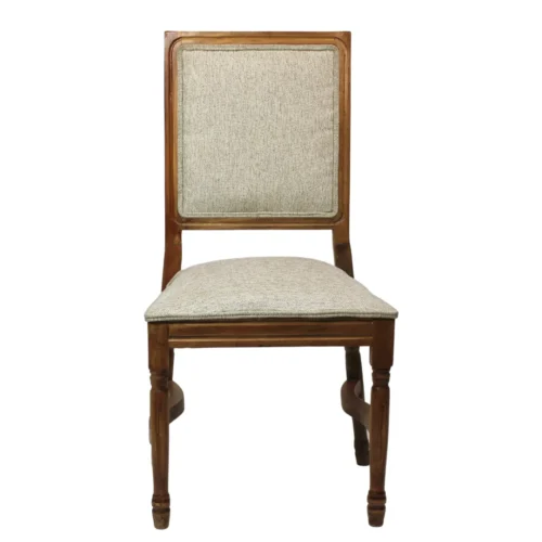 silla-luis-xv-cuadrada-03-1 Silla Luis XV 03 de madera de pino, respaldo cuadrado y asiento tapizados en color beige, apilable, adecuada para interior.