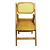 Silla Spring de madera de pino con respaldo y asiento de bejuco sintético, plegable.
