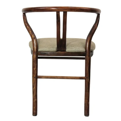 Silla Wishbone Tapizado de madera de pino con asiento tapizado, no apilable.