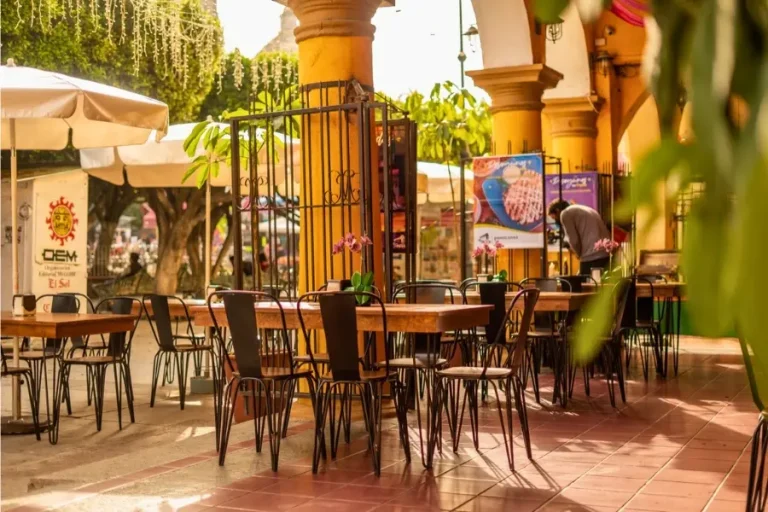 Sillas metálicas para restaurantes