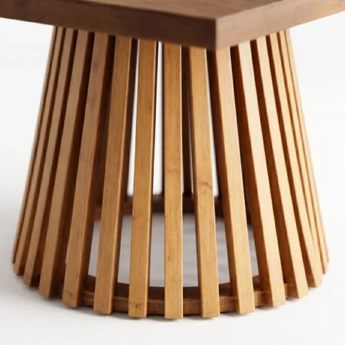Mesa Bali para eventos, ideal para interior, con cubierta cuadrada de triplay de pino.