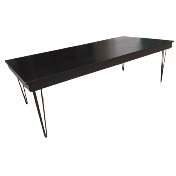 Mesa Tolix 001 para eventos, ideal para interior, con cubierta triplay de pino.