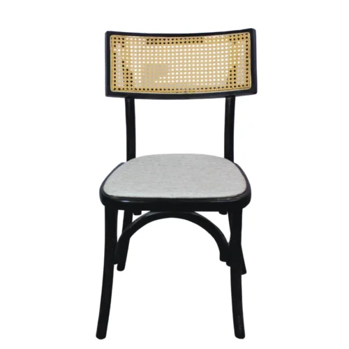 silla-candy-de-madera-01 Silla Candy, fabricada a base de madera de pino, con respaldo tejido de bejuco sintético y asiento tapizado. Ideal para interiores. Apilable.