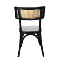 silla-candy-de-madera-03 Silla Candy, fabricada a base de madera de pino, con respaldo tejido de bejuco sintético y asiento tapizado. Ideal para interiores. Apilable.