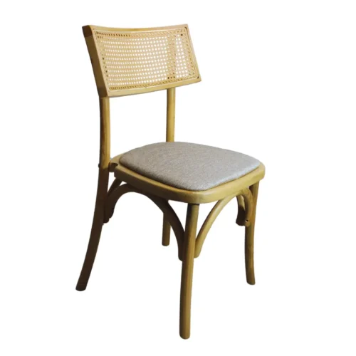 silla-candy-de-madera-08 Silla Candy, fabricada a base de madera de pino, con respaldo tejido de bejuco sintético y asiento tapizado. Ideal para interiores. Apilable.