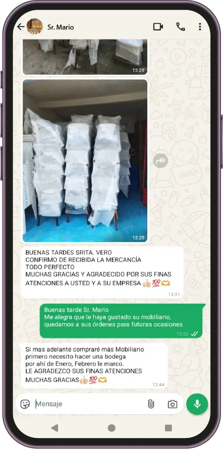 Silla Crossback testimonio de clientes satisfechos.