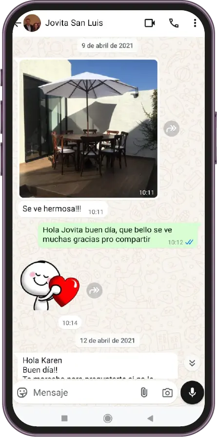 Silla Crossback testimonio de clientes satisfechos.